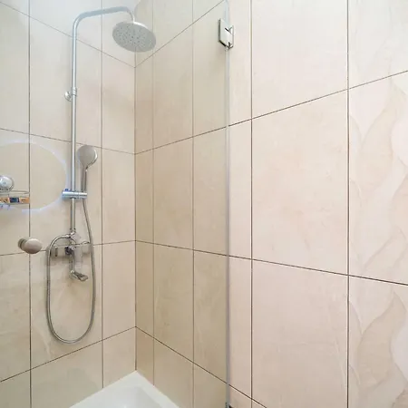 Apartment Subrenum Mlini